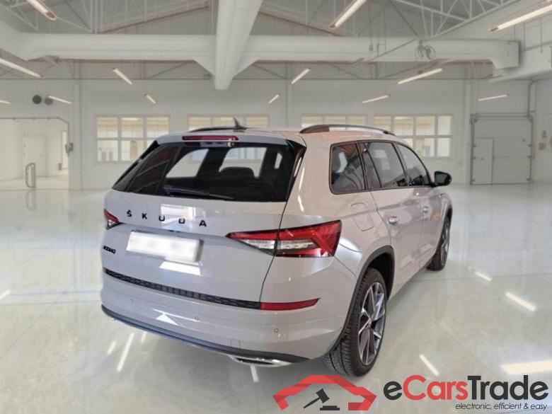 Skoda 56 SKODA KODIAQ / 2016 / 5P / SUV 2.0 TDI EVO SCR SPORTLINE DSG #2