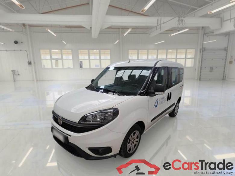 Fiat 69 FIAT DOBLÒ CARGO / 2014 / 5P / COMBI CH1 LOUNGE 1.6 MJET 90CV E6D-F N1 #1