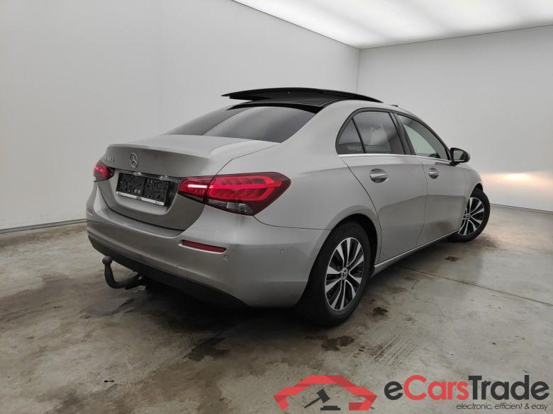 Mercedes-Benz A-Klasse Limousine A 180 d DCT Business Solution 4d #5
