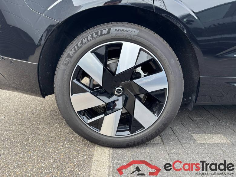 VOLVO XC60 2.0 T8 PHEV AWD Ultimate Dark (335kW) #3