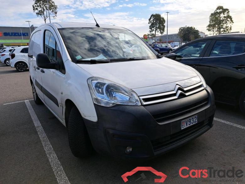 Citroen BlueHDi 100 ETG6 Business20L1 fourgonnette CITROEN BERLINGO VU 3p EVL BlueHDi 100 ETG6 Business20L1 fourgonnette (Ex V932) #4