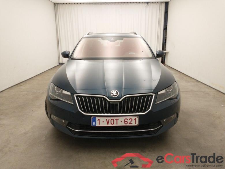 Skoda Superb Combi 2.0 CRTDI 110kW DSG7 Style 5d #1