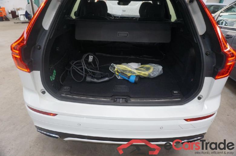 Volvo XC60 ´17 XC60 R Design Plug-In Hybrid AWD 2.0 T8 Twin Engine 288KW AT8 E6dT #5