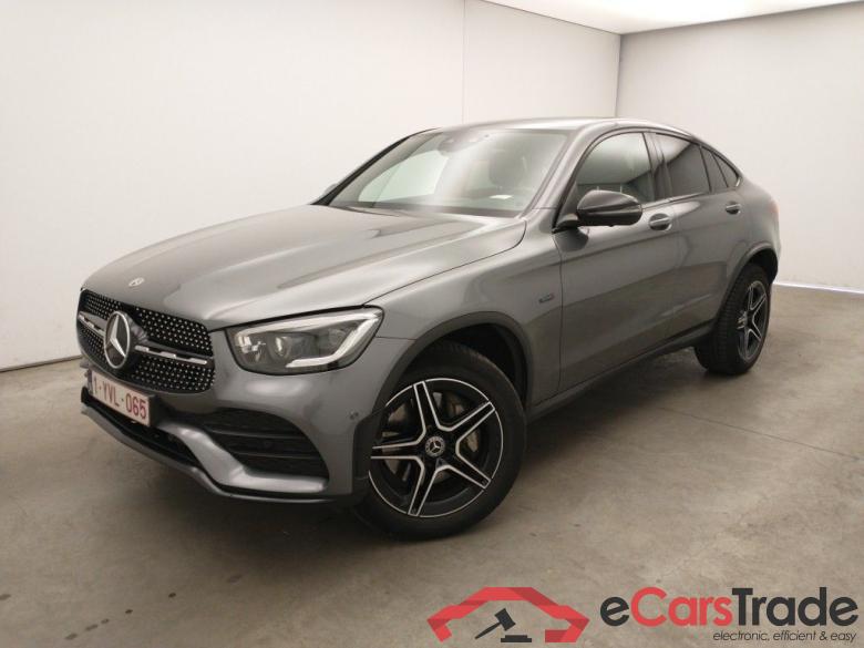 Mercedes-Benz GLC Coupé GLC 300 de 4MATIC 5d #3