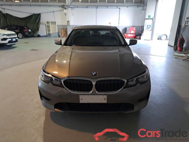 BMW 136 BMW SERIE 3 / 2018 / 4P / BERLINA 320D XDRIVE 48V BUSINESS ADVANT. AUT. #6