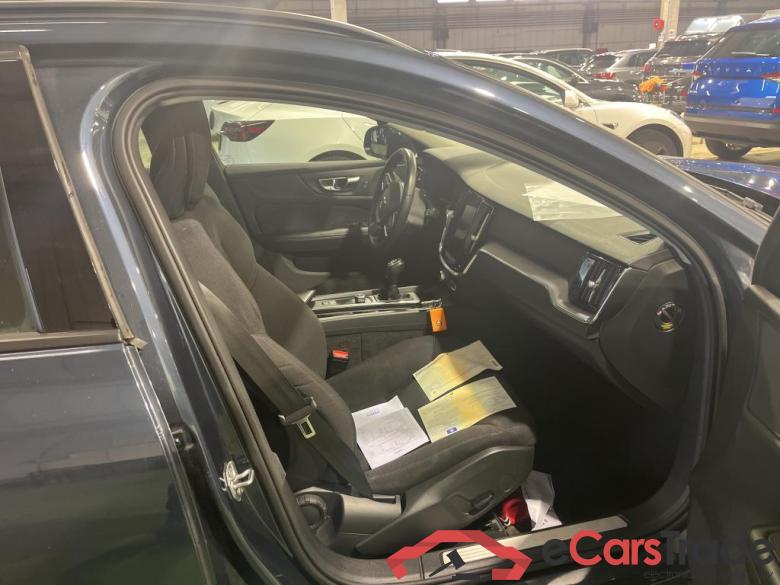 Volvo V60 2.0 D3 Momentum LED-Xenon Virtual Navi Sport-Seats KeylessGo Klima PDC ... #5