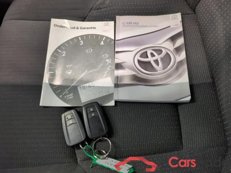 Toyota C-HR '16 Toyota C-HR 1.8 Hybrid Dynamic automaat 5d #4