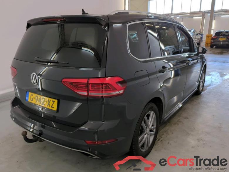 Volkswagen Touran '15 Volkswagen Touran 1.5 TSI 110kW Highline Busines R 5d #2