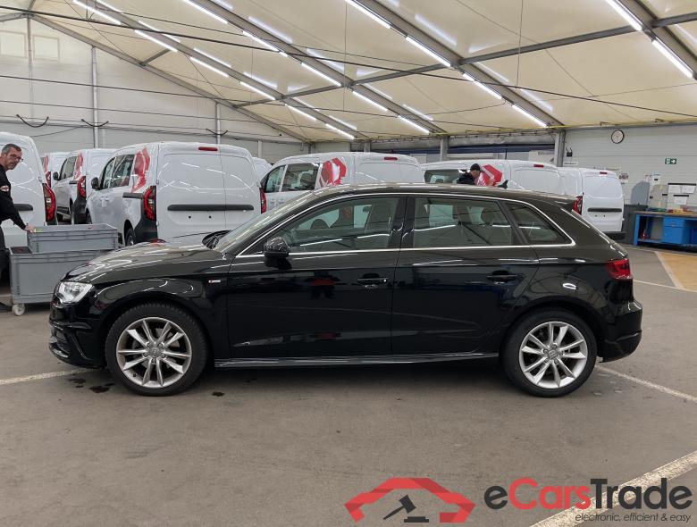 AUDI A3 Sportback Audi A3 Sportback Attraction 1.2 TFSI  81(110) kW(ch) 6 vitesses #5