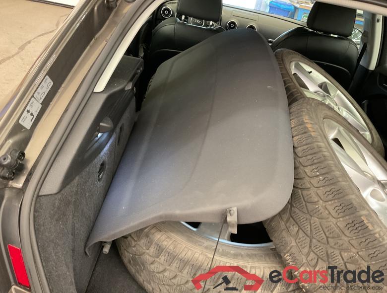 AUDI A3 Sportback Audi A3 Sportback Ambition 1.4 TFSI e-tron  110(150) kW(ch) S tronic #4