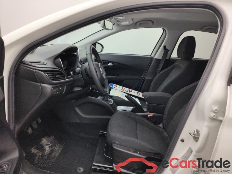 Fiat Tipo SW 1.4 Turbo 120ch/pk Lounge 5d #6