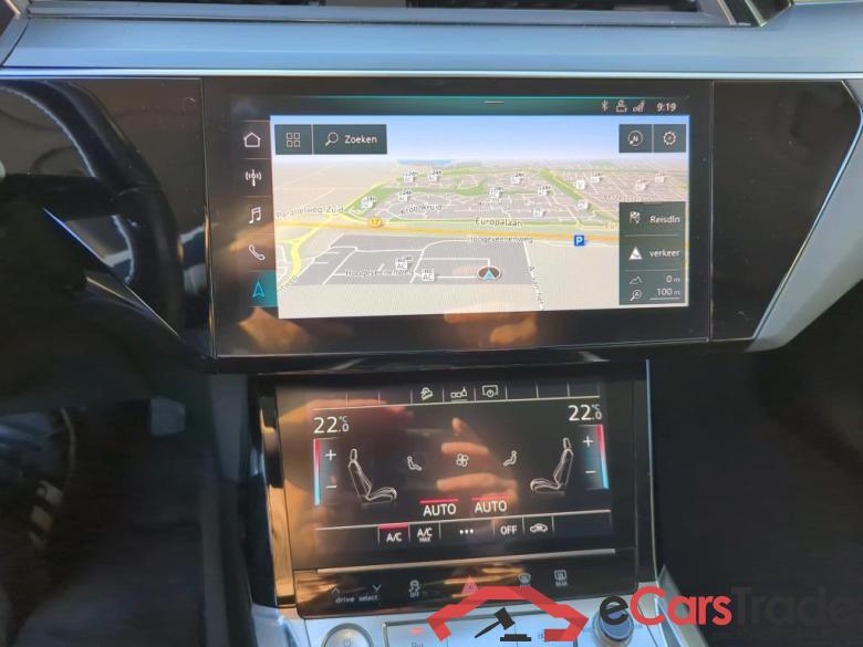 AUDI e-tron  #2