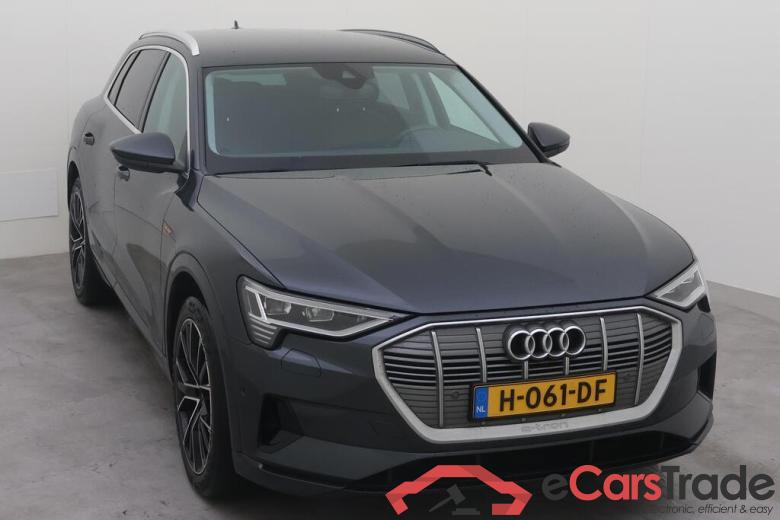AUDI e-tron  #5