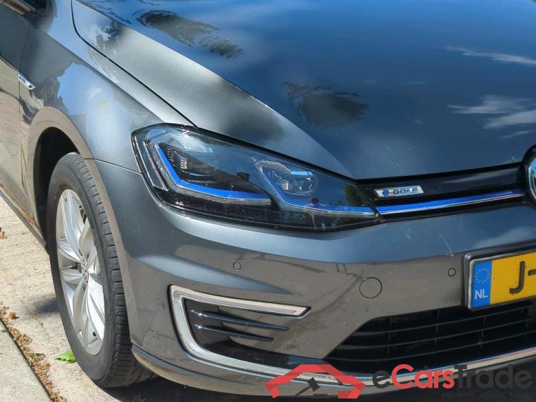VOLKSWAGEN e-Golf 100 kW #4
