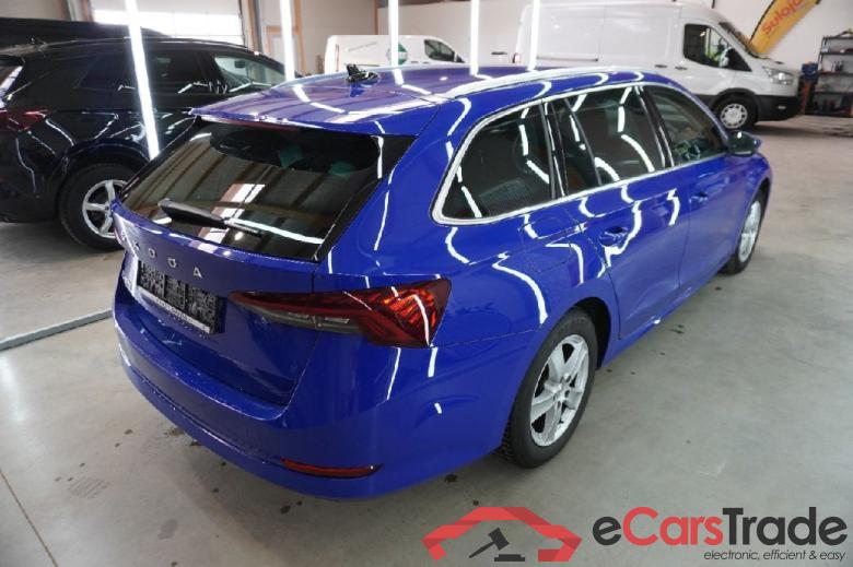 Skoda Octavia Wagon ´20 Octavia Combi First Edition 2.0 TDI 110KW AT7 E6dT #2