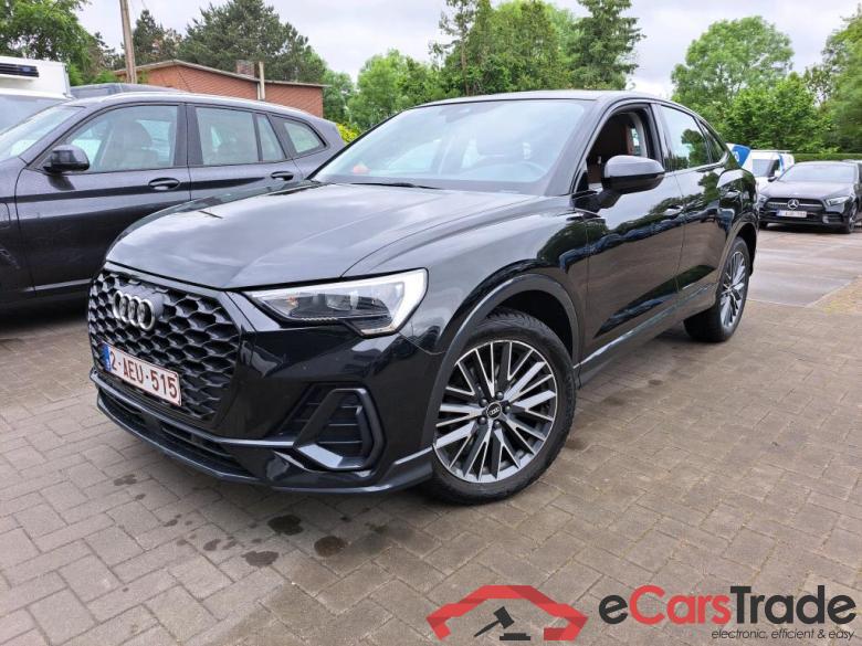 AUDI - AUD Q3 SB 35 TFSI 150PK S-Tronic Pack Business Plus & Shadow Look & Adaptive Cruise & Pano Roof & Towing Hook  * PETROL * #1