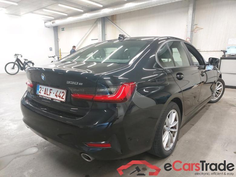 BMW - BMW 3 BERLINE 330e 292PK Pack Business Plus With Heated Vernasca Sport Seats & Driving Assistant Pack  * HYBRID * #2