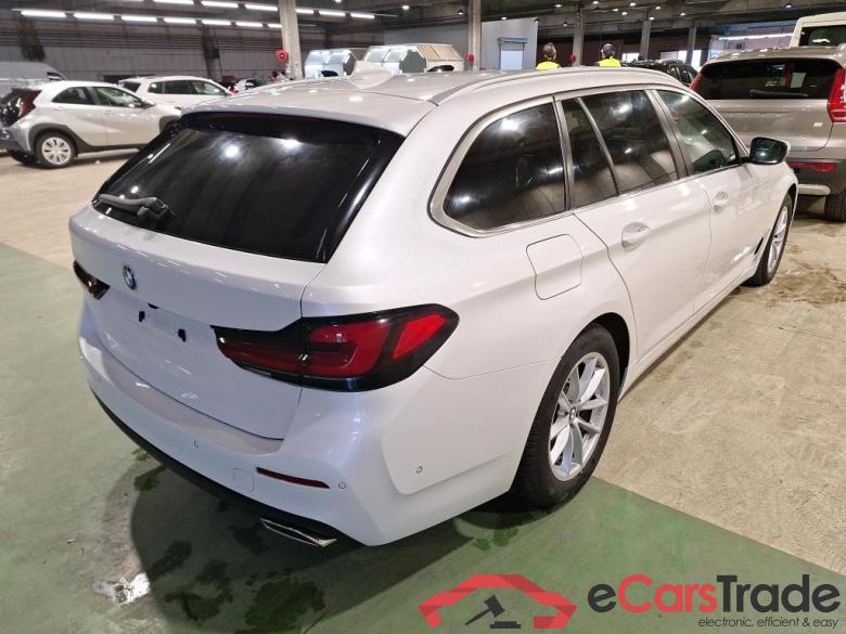 BMW 5 SERIES TOURING 3.0 530D XDRIVE AUTO TOURING #4