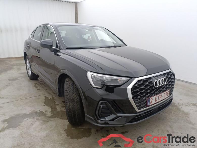 Audi Q3 Sportback 45 TFSI e S tronic 5d #2
