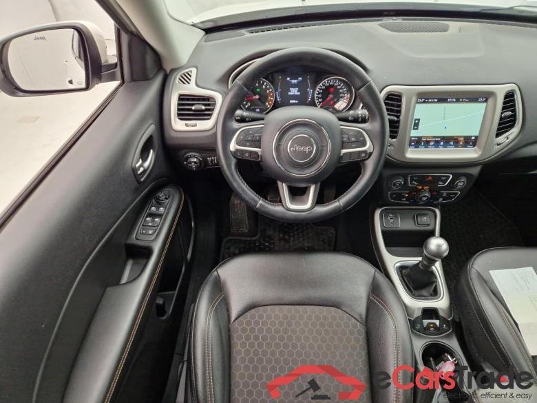 Jeep 1.4 M-Air 140CP Longitude M6 4x2 1.4 M-Air 140CP Longitude M6 4x2 #5