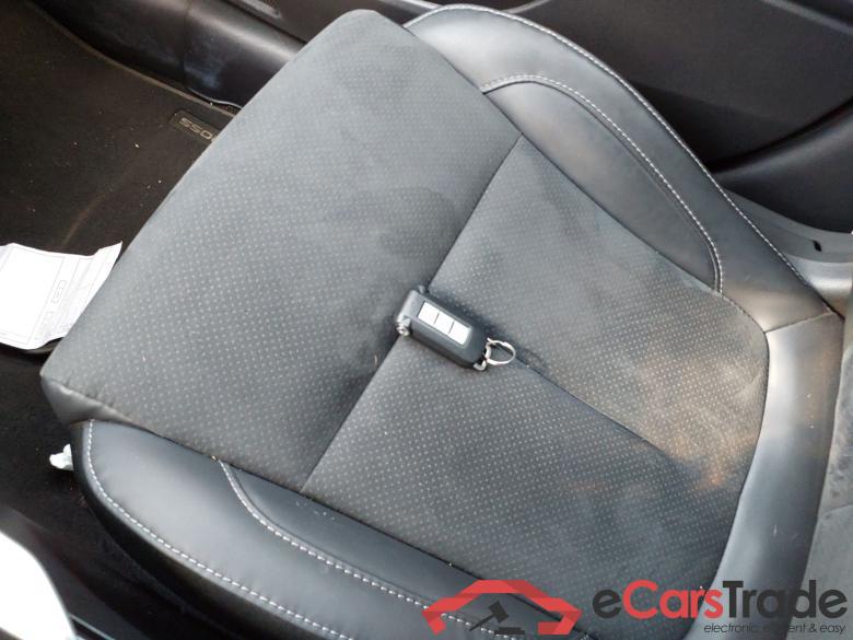 MITSUBISHI Eclipse Kaiteki 2.4 PHEV 180CV Cross #6