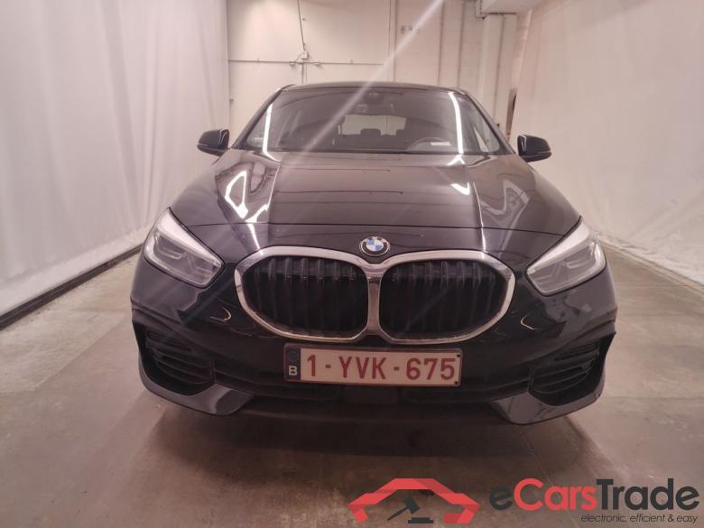 BMW 1 Reeks Hatch 118iA (100 kW) 5d - NO COC #1