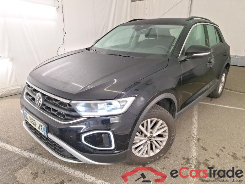 Volkswagen  VOLKSWAGEN T-Roc / 2021 / 5P / SUV 1.5 TSI 150 EVO LIFE DSG7 #1