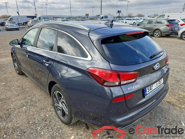 Hyundai  i30  cw (PD)(2017->) i30 kom.1.0TGDI FamilySmart AT #4