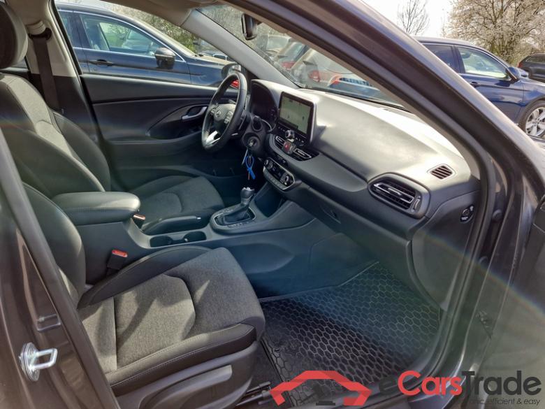 Hyundai  i30  cw (PD)(2017->) i30 kom.1.0TGDI FamilySmart AT #6