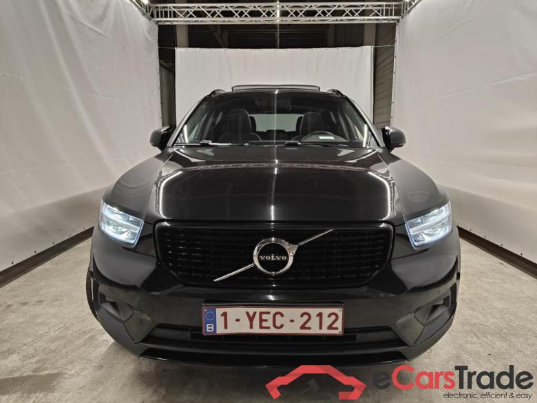 Volvo XC40 T3 Geartronic R-Design 5d #1