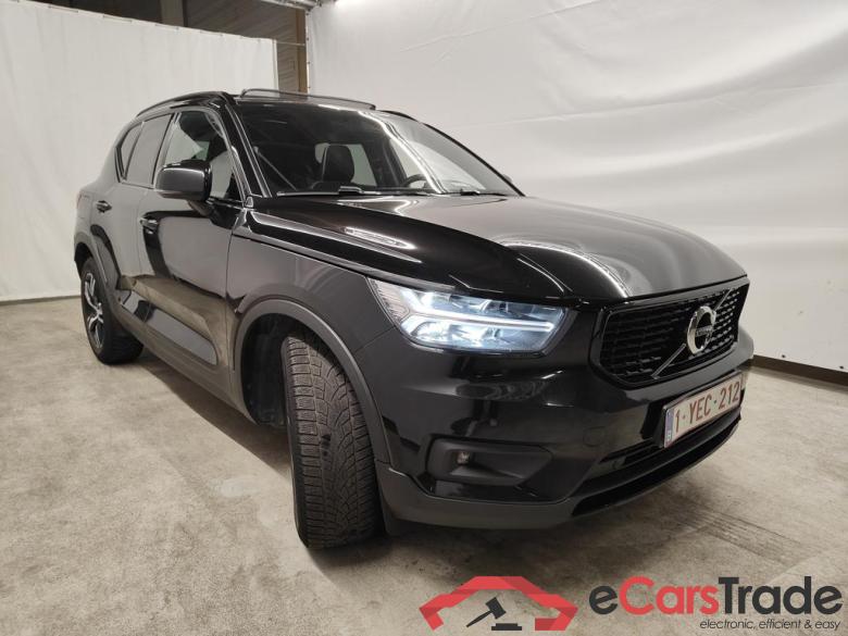 Volvo XC40 T3 Geartronic R-Design 5d #2