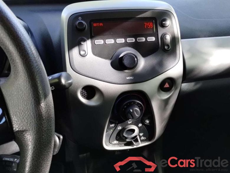 CITROEN C1 1.0 e-VTi Shine #6