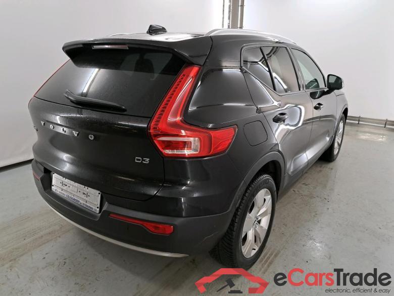 VOLVO XC40 DIESEL 2.0 D3 Momentum Pro #4