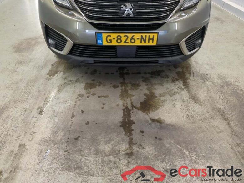 PEUGEOT 5008 1.2 PT BL. Executive #4