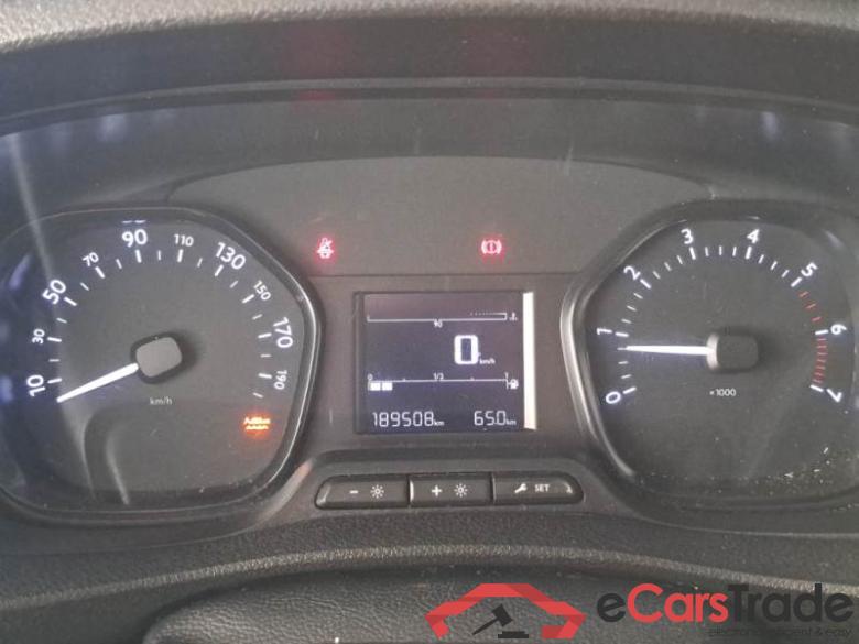 Peugeot 5 PEUGEOT EXPERT / 2016 / 4P / FURGONE 2.0 BLUEHDI 120 PREMIUM COMPACT #4