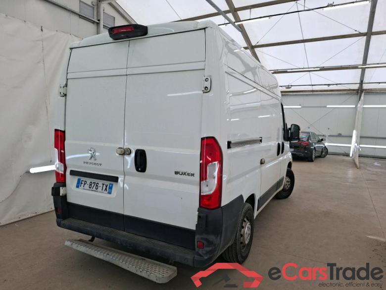 Peugeot BlueHDi 120 S&S ASPHALT 333 L1H2 PEUGEOT Boxer / 2014 / 4P / Fourgon tôlé BlueHDi 120 S&S ASPHALT 333 L1H2 #3