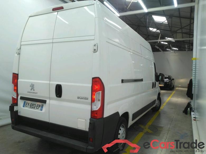 Peugeot 2.0 BLUEHDI 160 S&S PREMIUM PA 335 L3H3 PEUGEOT Boxer / 2014 / 4P / Fourgon tôlé 2.0 BLUEHDI 160 S&S PREMIUM PA 335 L3H3 #3
