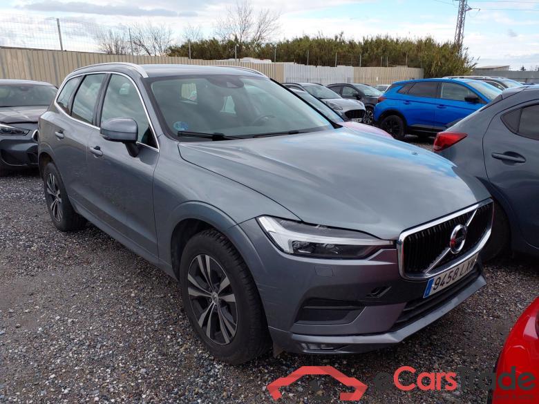 VOLVO XC60 2.0 B4 Momentum Pro #3