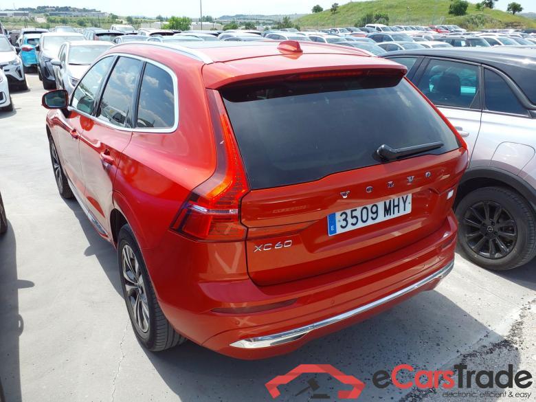 VOLVO XC60 Recharge T6 plug-in hybrid eAWD Eléctrico/Gasolina  #2