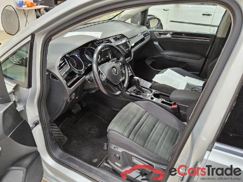 Volkswagen Touran ´15 Touran Highline BMT/Start-Stopp 2.0 TDI 110KW AT7 E6dT #4