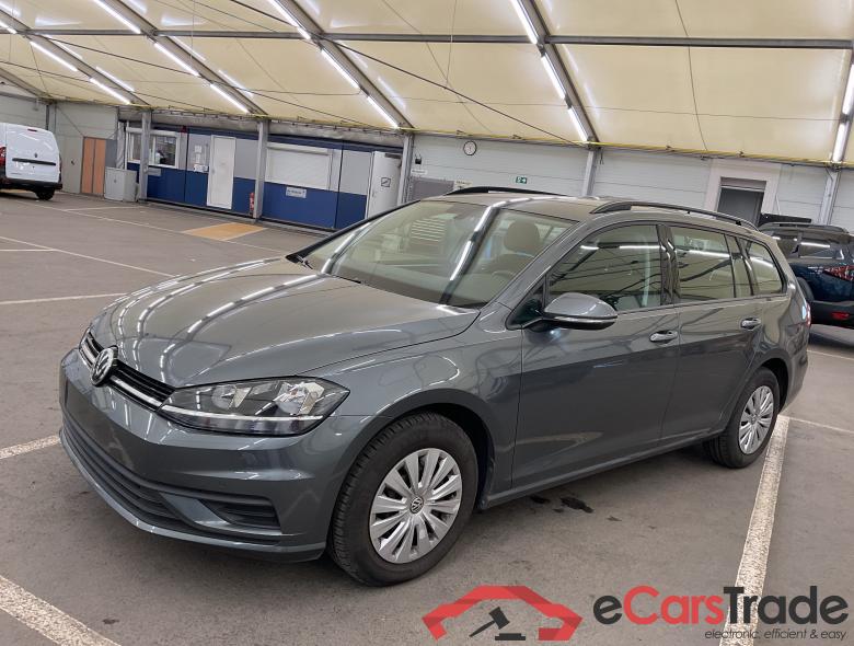VOLKSWAGEN Golf Variant VII Golf Variant TL 1.6 TDI SCR 85 kW (115 ch) 5 vitesses manuel #1