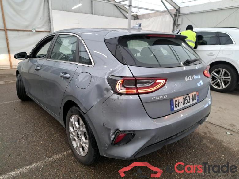 Kia 1.6 CRDI 136 ISG MHEV ACTIVE DCT7 KIA ceed / 2021 / 5P / Berline 1.6 CRDI 136 ISG MHEV ACTIVE DCT7 #2