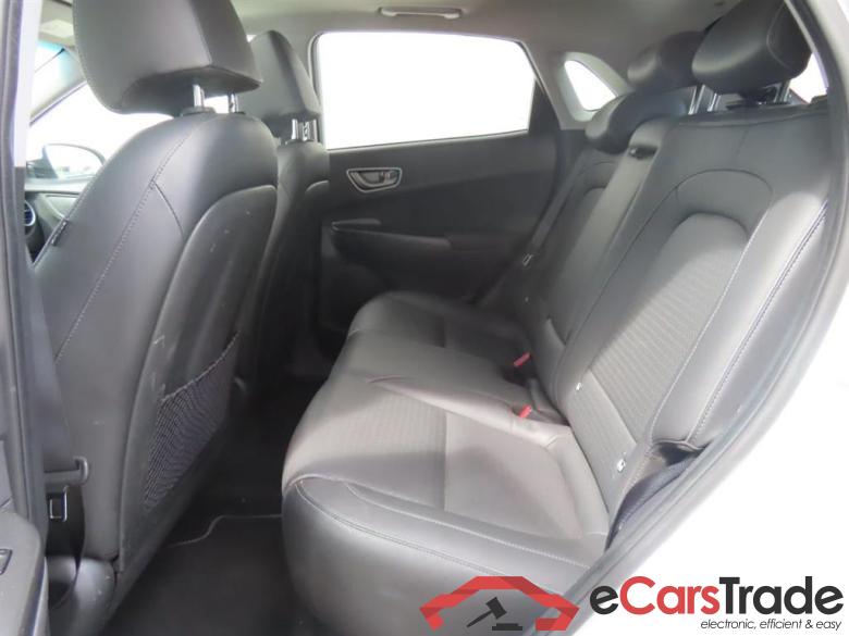 HYUNDAI Kona EV Premium 64 kWh #6