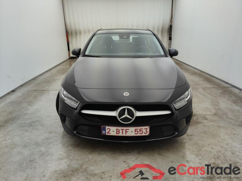 Mercedes-Benz A-Klasse A 180 d Business Solution Essential Aut. 5d #2