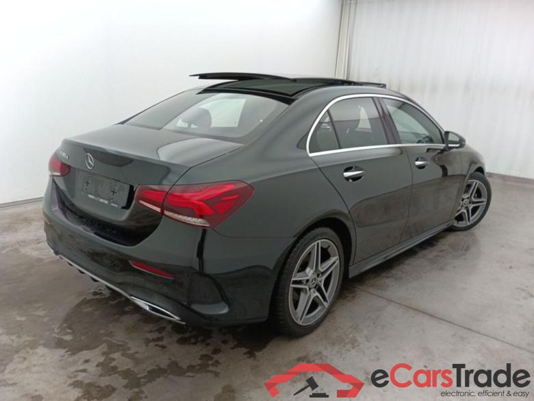 Mercedes-Benz A-Klasse Limousine A 180 d DCT Launch Edition 4d #5