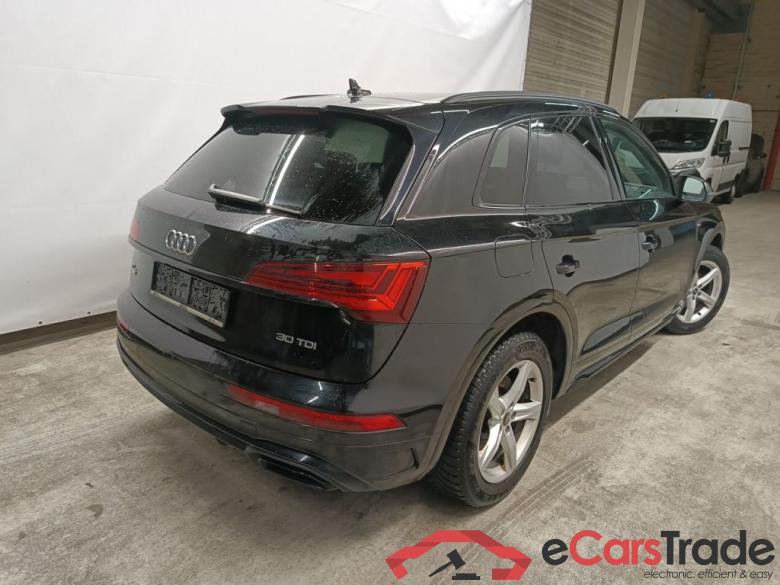 Audi Q5 Business Edition S line 30 TDI S tronic 5d #5