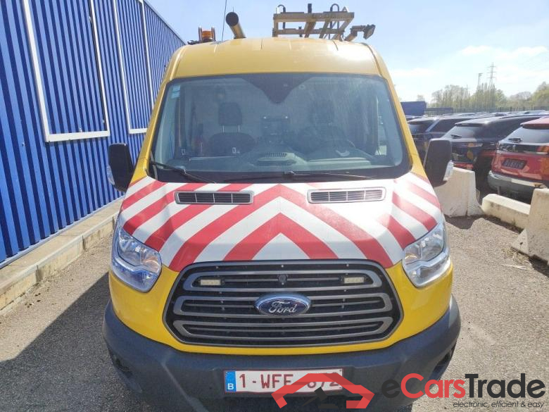 Ford Transit 350M 2.0TD 130pk 96kW M6 Trend 4d