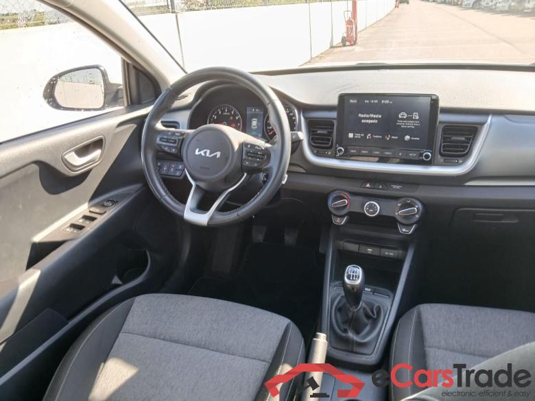 Kia 1.0 T-GDi 74kW (100CV) MHEV MT Concept Stonic Concept 1.0 T-GDI 100CV MT6 E6d #3