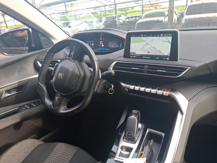 Peugeot 5008 1.2 PureTech 7PL Aut. I-Cockpit Navi Sport-Seats Klima PDC ... #5