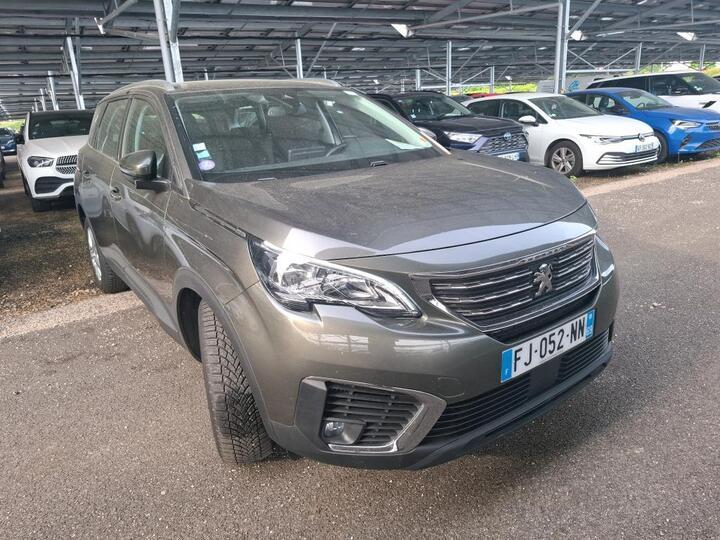 Peugeot 5008 1.2 PureTech 7PL Aut. I-Cockpit Navi Sport-Seats Klima PDC ... #2